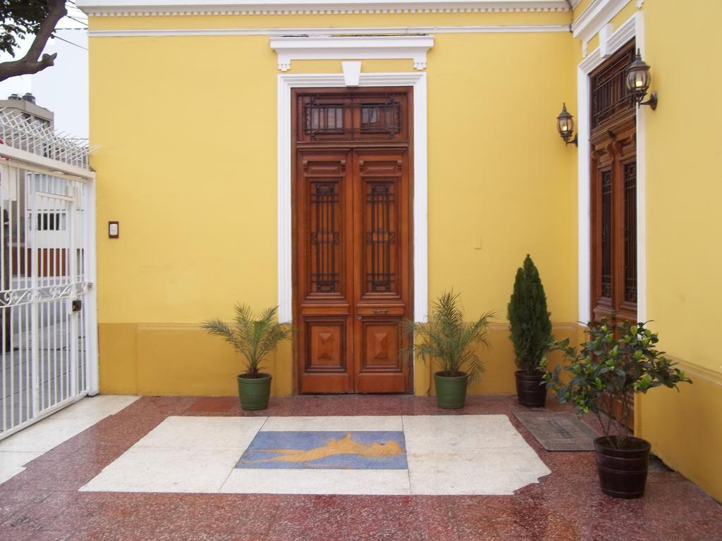 Residencial Miraflores B&B Lima Bagian luar foto